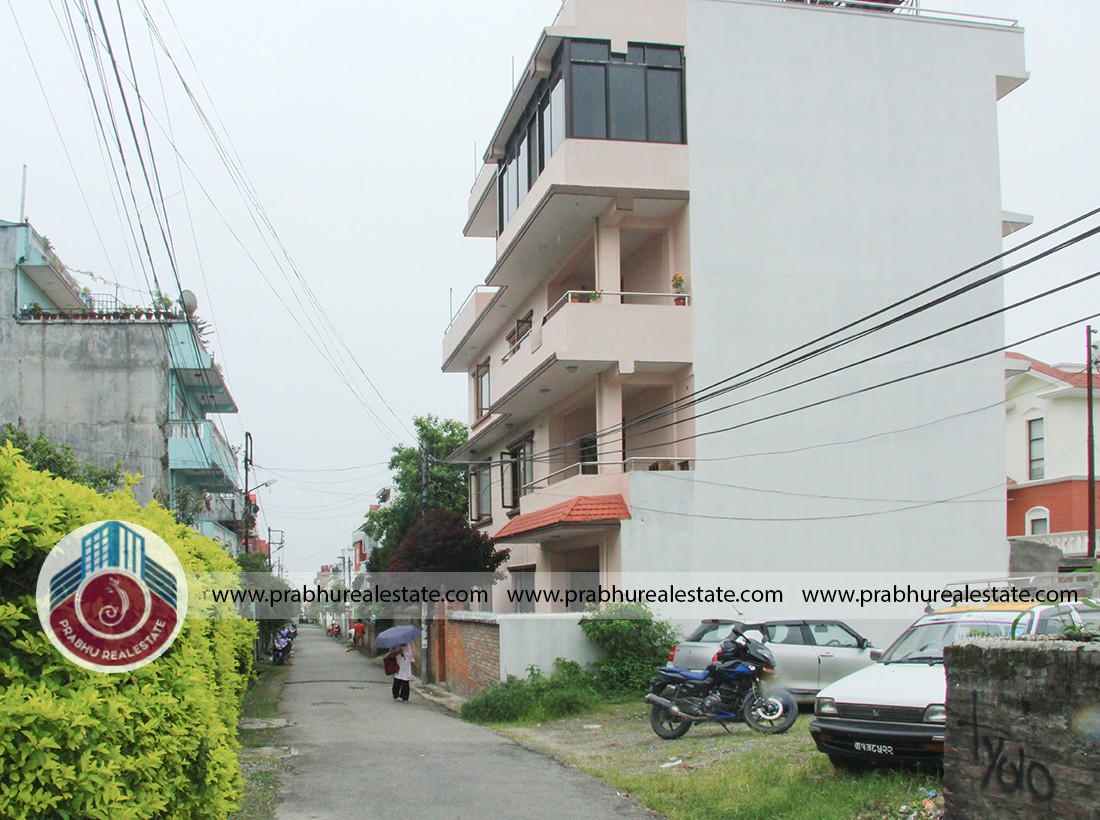 Flat For Rent at Golfutar, Near Basket Ball Court