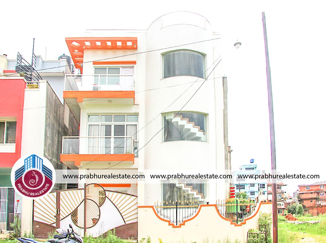 Luxurious House at Hattiban, Near LA & i.j pioneer School