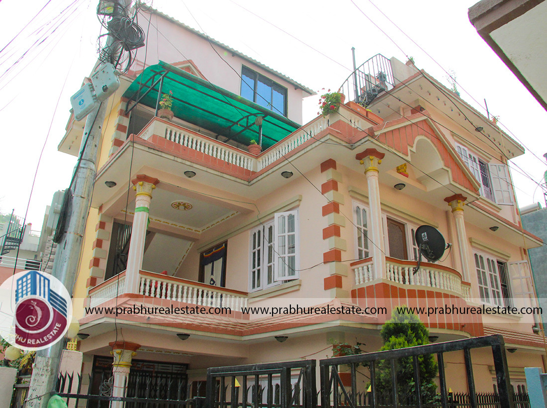 House at Makalbari Pragati Chowk Near Gokarneswar School