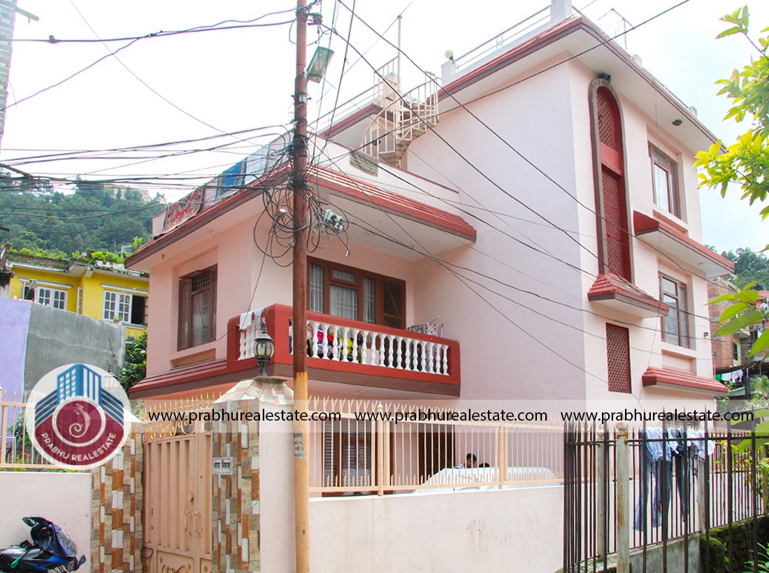 House at Thulo Bharang, Buddha Chowk
