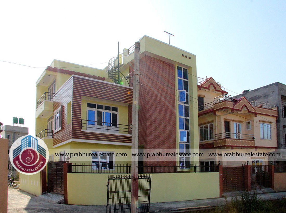 House at United Colony - Changathali