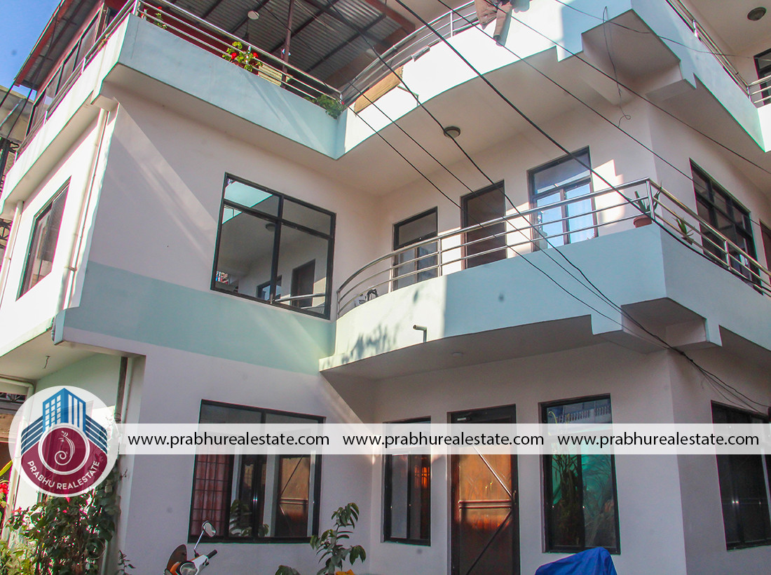 House For Sale at Dhobi Ghat Near D.A.V College